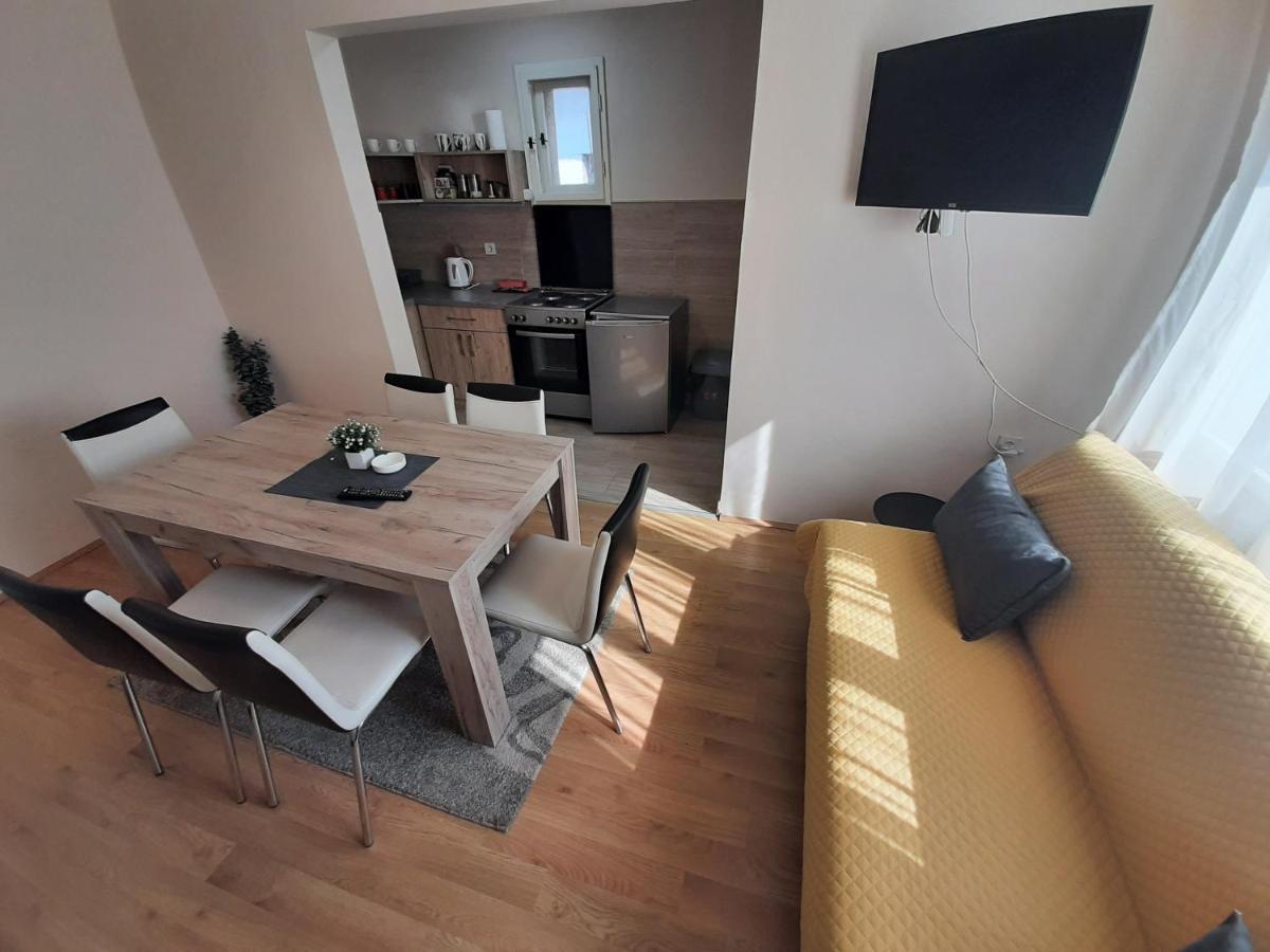 Haus Apartman Zajecar M&L Exterior foto